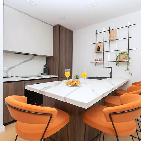 Luxury La Mar Sea&city View Apartman *